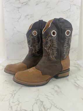 Men's Two-Tone Brown Western Pull-On Boots